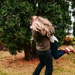 Meet your Posher, Elise